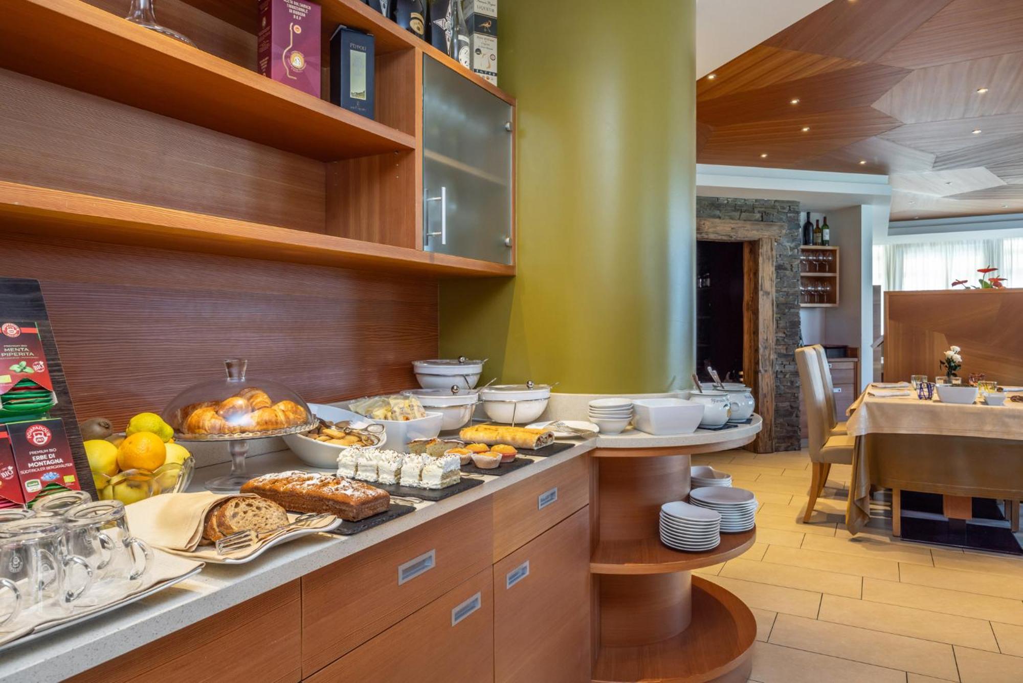 Viridis Hotel Revo Экстерьер фото