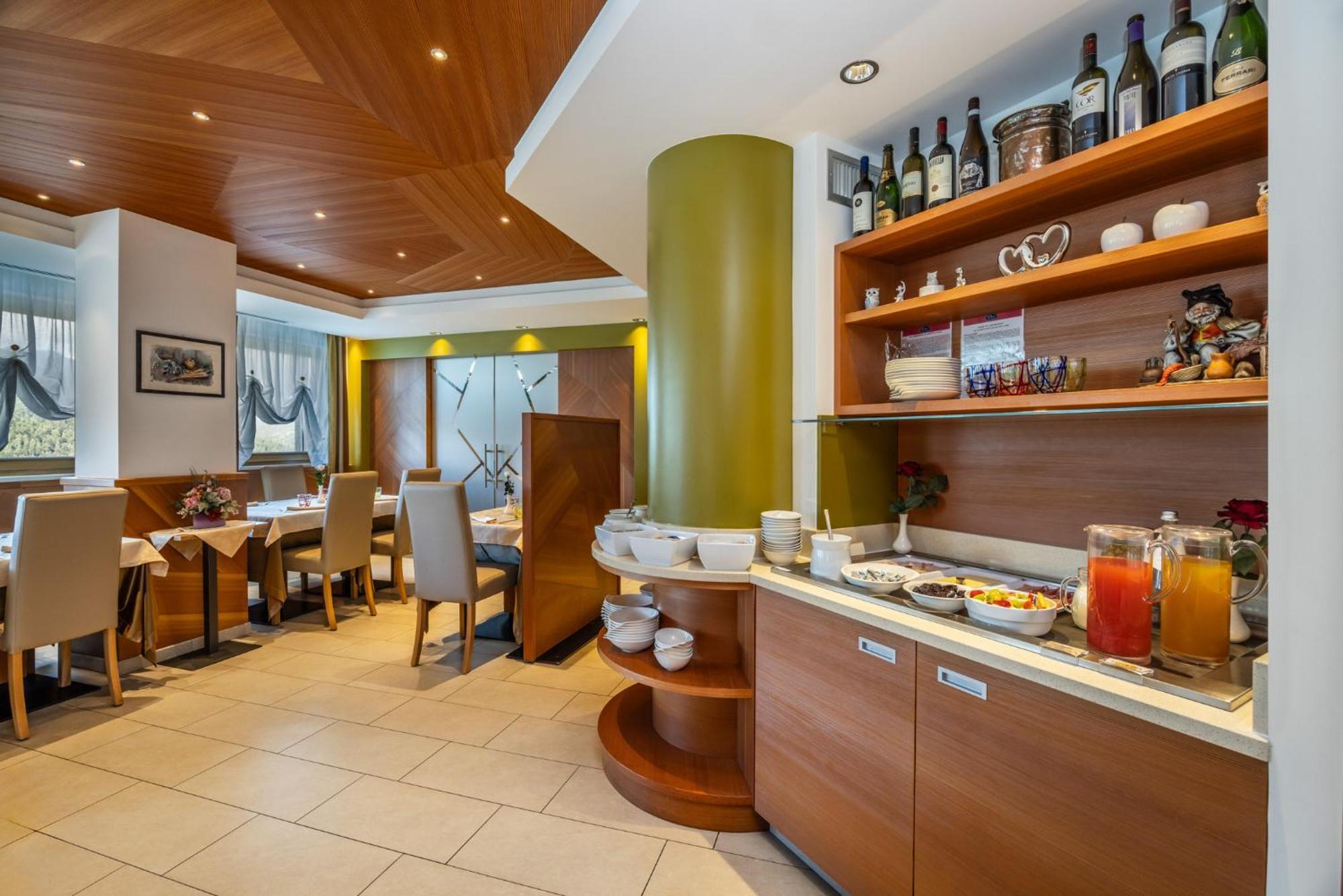 Viridis Hotel Revo Экстерьер фото